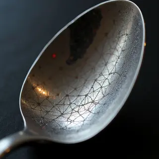 jeweler loupe reveals